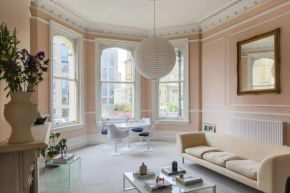 Stylish Mansion Apartment - Seaviews - Hove FREE PARKING